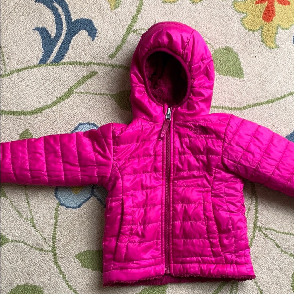 2T The North Face - Mossbud Swirl - Jacket w/ Hood